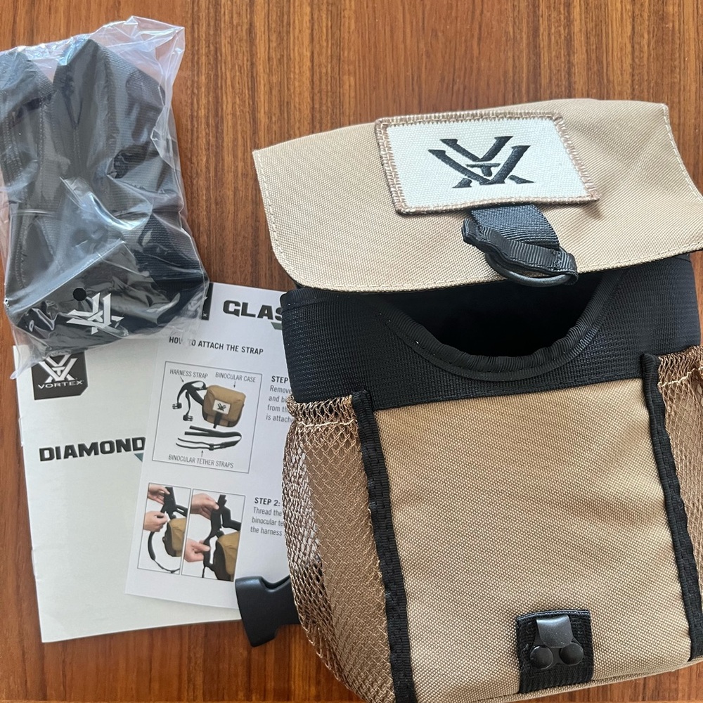 New unused Vortex Optics Glasspak binocular brown bag & chest harness